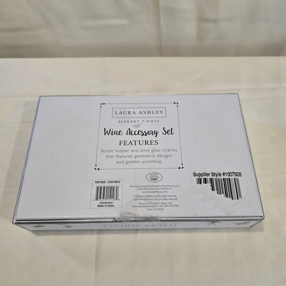 Laura Ashley‎ Elegant 7 Piece Wine Accessory Set Bottle Topper Geo Golden Accent